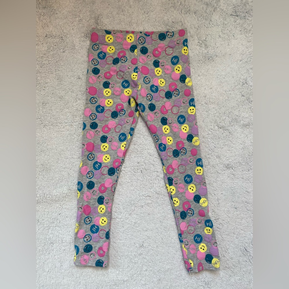 Girl cute/and fun smiley face leggings